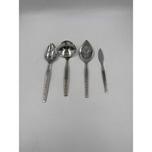 Oneida Spanish Court 4 Piece Serving Utensil Set